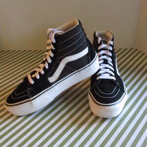 Vans Off the Wall High-Top Sneakers